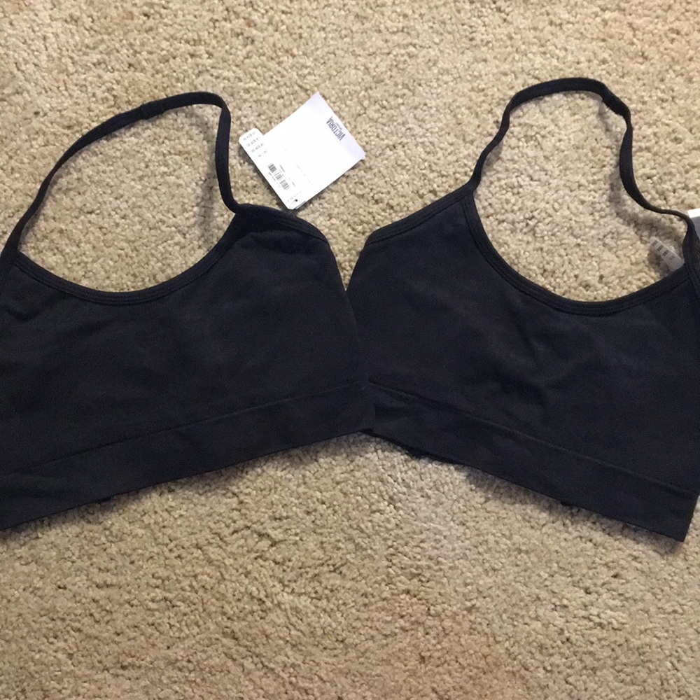 VS Sport Black Cross Back Sports Bra